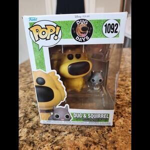 Funko Pop Doug‎ and Squirel